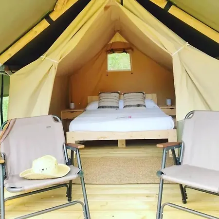 Camping-Bungalow La Vall De Campmajor Sant Miquel de Campmajor Extérieur photo