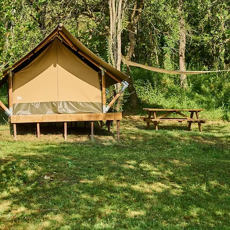 Camping-Bungalow La Vall De Campmajor Sant Miquel de Campmajor Extérieur photo