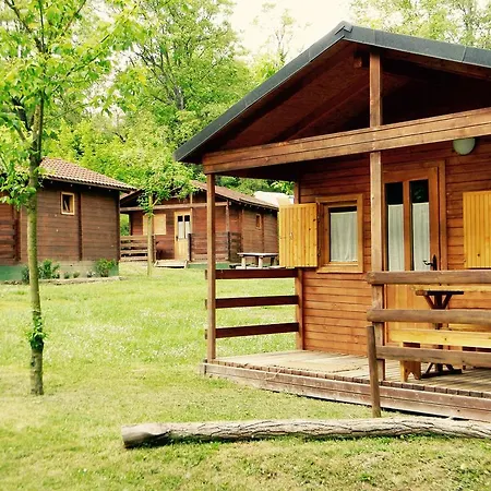 Camping-Bungalow La Vall De Campmajor Sant Miquel de Campmajor Extérieur photo